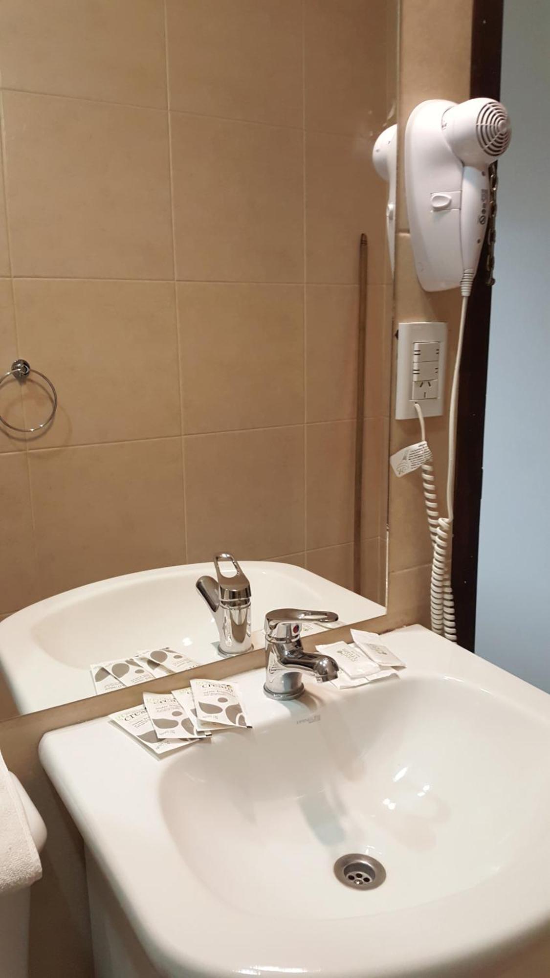 Carnaval P/6 - 2 Dorm - Amplio Y A 5' Del Centro Apartment Салта Екстериор снимка